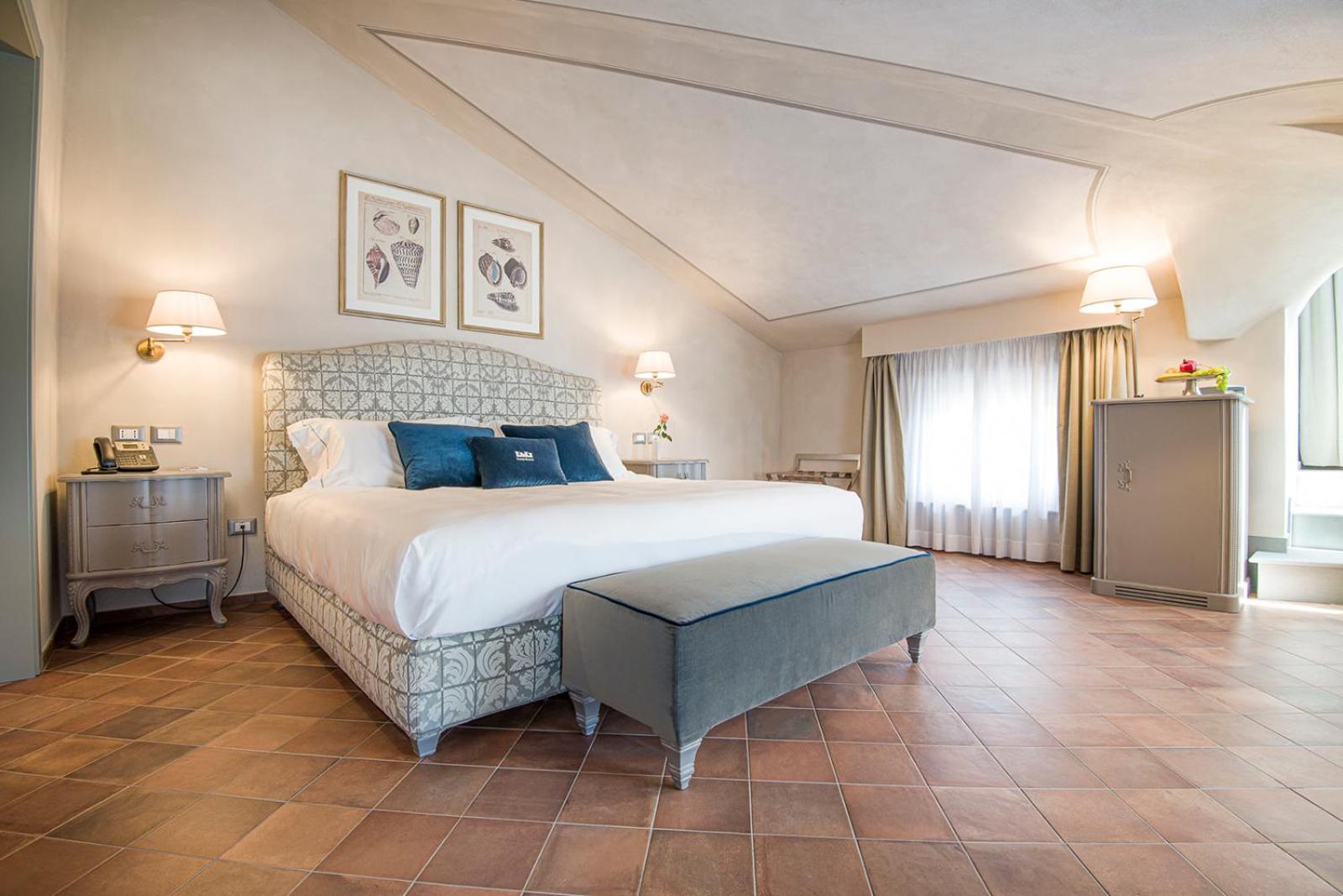 Castello Bonaria Wine & Spa Resort Кампілья-Мариттіма Екстер'єр фото